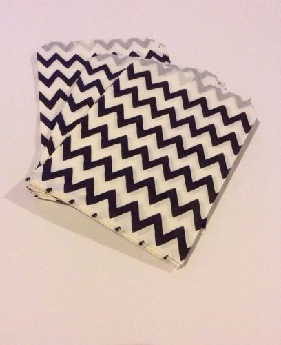 25 5x7 black chevron merchandise/treat/candy /gift bag