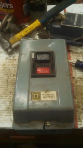 SQUARE D Size M-O Enclosed Manual Motor Starter 600VAC 5 H.P. 2510 MGG2