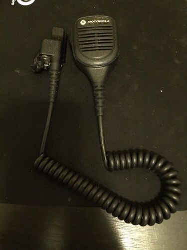 MOTOROLA PMMN4051B LAPEL MIC CLIP ON SPEAKER MIC FOR XTS MTS HT MT RADIOS