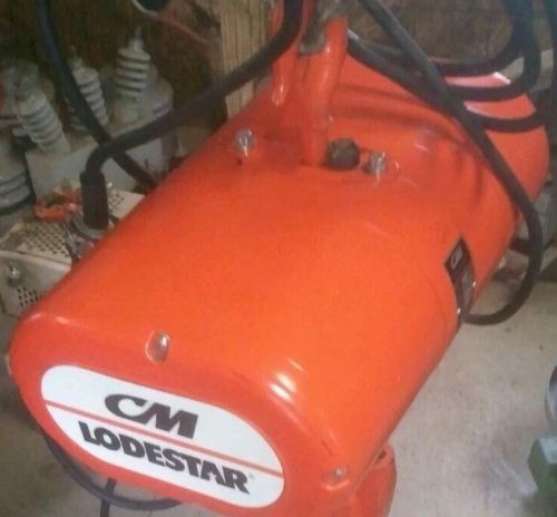 NEW OPEN BOX CM LODESTAR 3 TON (RRT) ELECTRIC CHAIN HOIST (11 FPM)