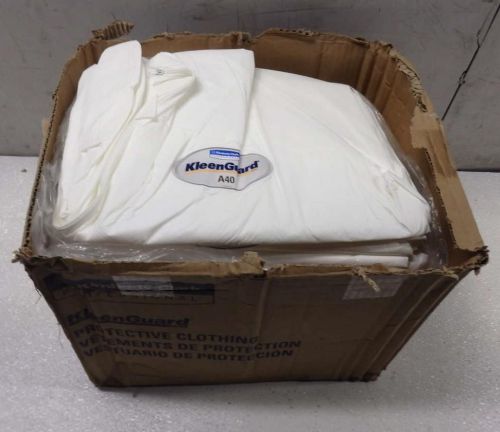 Lot of 25 Kleenguard Coveralls XL 44304