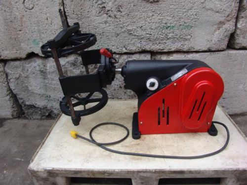 Red devil paint shaker mixer 5 gal model 33 120v  works great for sale