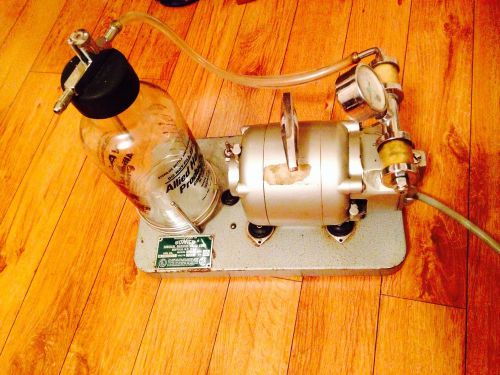 Vintage gomco dental or medical aspirator vacuum suction pump model 786 for sale