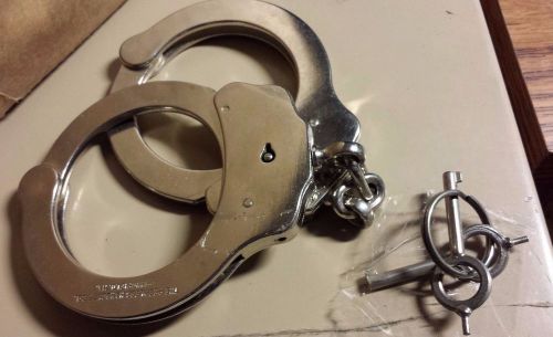 Peerless handcuffs