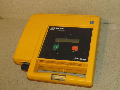 PHYSIO-CONTROL LIFEPAK 500 WITH BATTERY (B)