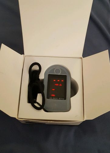 AccU-Rate CMS 500DL Finger Pulse Oximeter Blood Oxygen Saturation