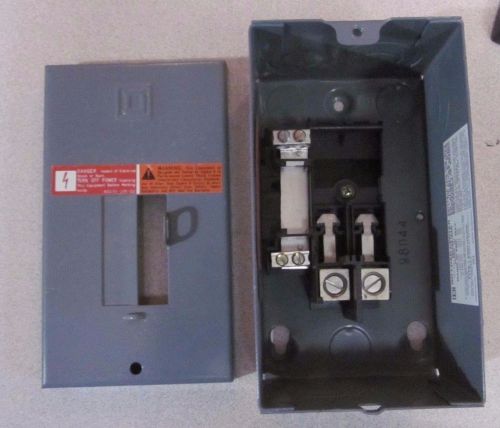 SQUARE D Single Phase Main Lug Load Center QO2L30S