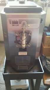 Taylor Frozen Drink Machine Model #430-12
