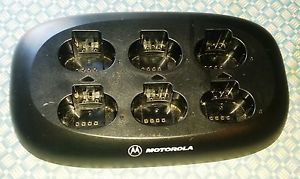 Motorola Gang Charger NNTN4028B CP100 XV1100 XV2100 XU2100 XU2600 XV2600 XU110