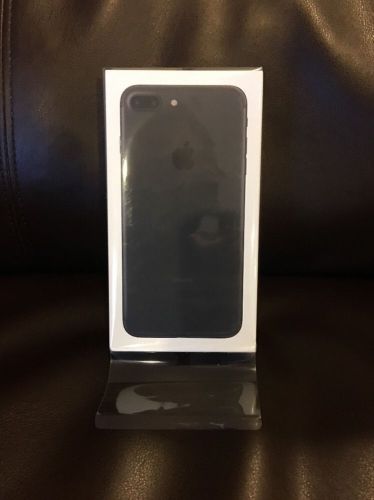 Apple iPhone 7 Plus (Latest Model) - 128GB - Black (Verizon) Smartphone