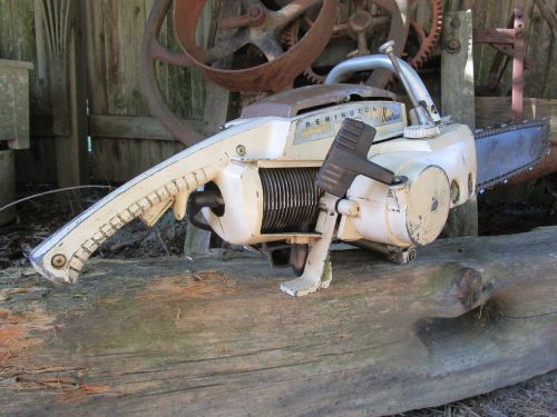 VINTAGE 1959 REMINGTON BANTAM CHAINSAW  OLD UNIT 82cc