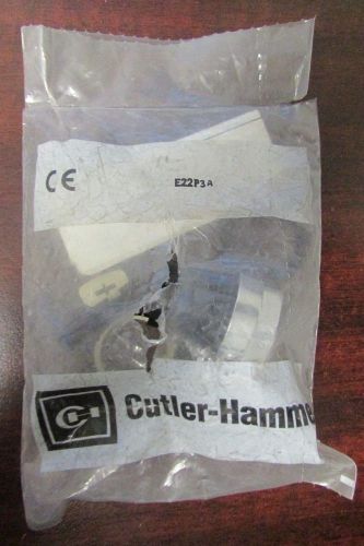 EATON CUTLER HAMMER Green Flush Head Push Button Operator E22P3A