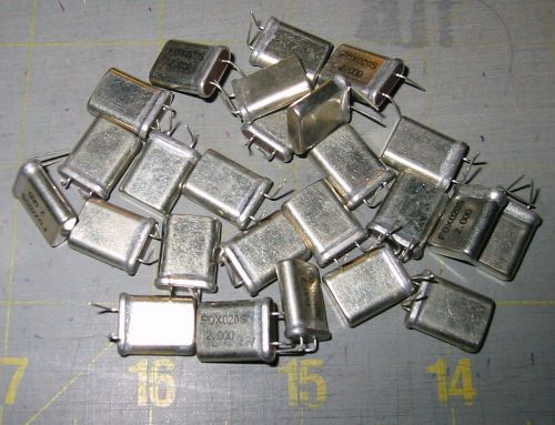 2.000 MHZ  CRYSTALS  HC49  NOS  25 PIECES