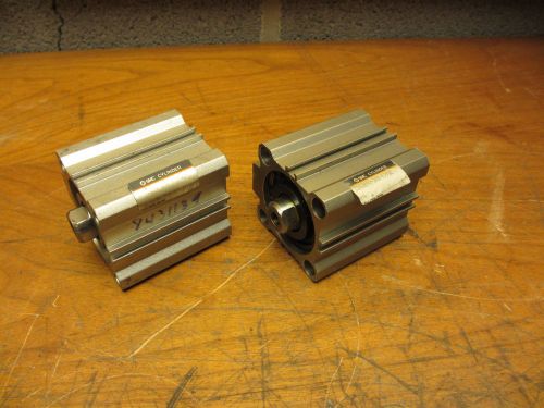 SMC CDQ2B40-20D-F79WL Lot of 2 NEW OLD STOCK  Pneumatic Cylinders Actuators