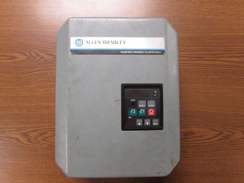 ALLEN BRADLEY 1333-AAB SER D AC DRIVE