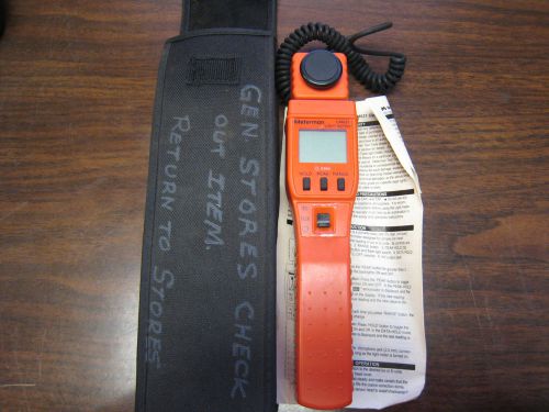 Meterman lm631 portable light meter w/ case used free shipping for sale