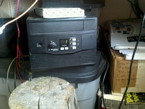 Gr1225 motorola uhf repeater w/duplexer for sale