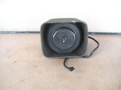 Code 3 code3 pa speaker compatable with whelen, federal signal us206 siren mount for sale