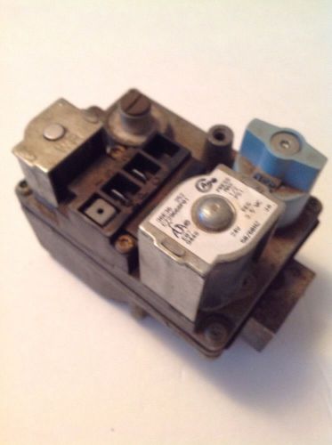 White Rodgers 36E36 252 Furnace Gas Valve C729668P01 24V .3A 1/2 PSI FURNACE A/C