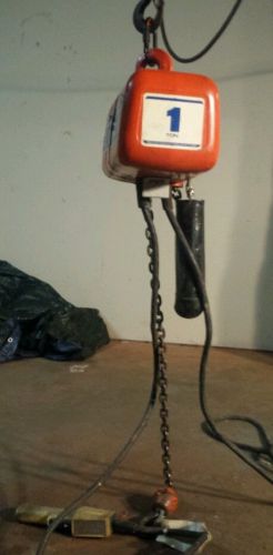 DUFF LYNX 1 TON ELECTRIC CHAIN HOIST