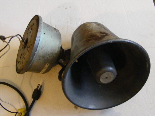 VINTAGE Edwards Duotronic Horn Siren Model 5520 120 V .275 Amps 60 CYC