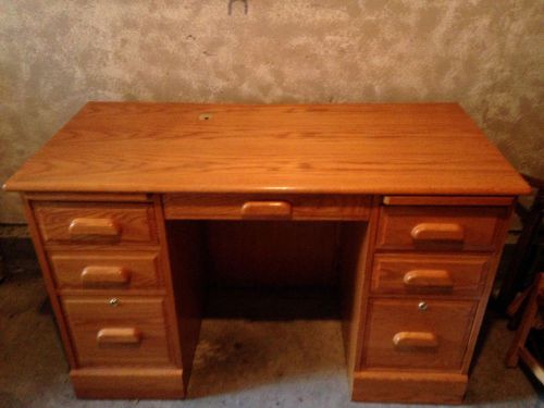 oak desk