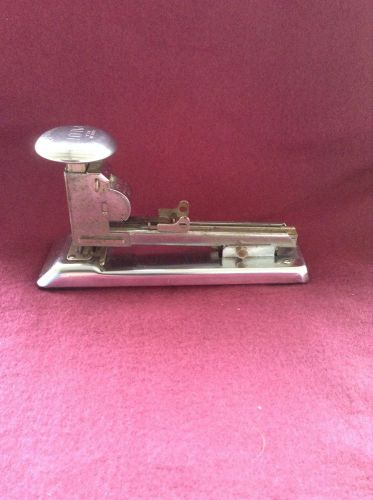 Vtg 1940&#039;s Industrial Machine Age ACE Fastener Corp Pilot # 402 Stapler Chicago