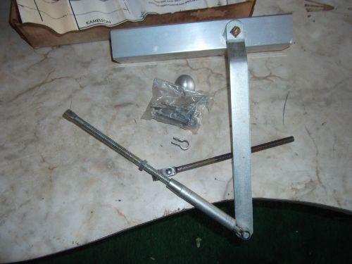 Usa made door closer new but missing one part. good price for sale