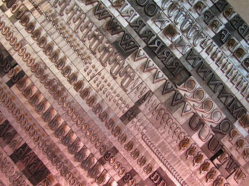 Letterpress Lead Type 36 Pt. Goudy Open Italic  B4