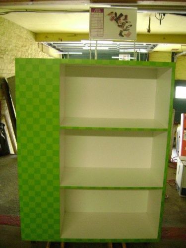 SHELVING / DISPLAY RACK /  RETAIL / GREEN / W/ WHEELS