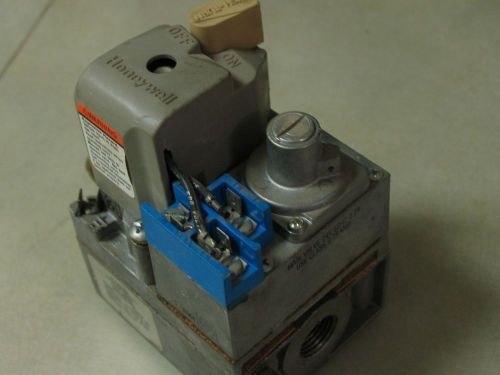 Honeywell VR8440A2001 HVAC Electronic Ignition Gas Valve