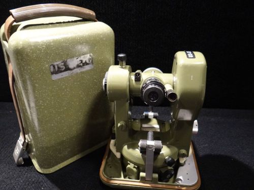 VINTAGE KERN SWISS DKM2-AE II TRANSIT SURVEY THEODOLITE SURVEYOR W/ CASE