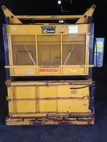 Ver-tech M60 Low Profile Vertical Baler