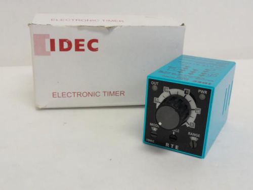 151087 New In Box, IDEC RTE-B1AD24 Multi-Function Timer, 0.1s-600hr, 24VAC/DC