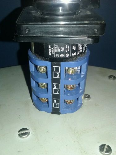 Kraus&amp;Naimer C17 A212 3phase 600v 20amp heavy duty 3 position rotary switch.