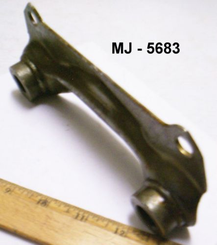 Metal Bracket (NOS)