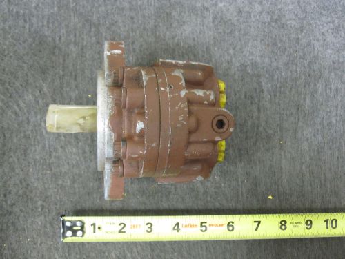 NEW EATON CESSNA HYDRAULIC PUMP 21305-LAA