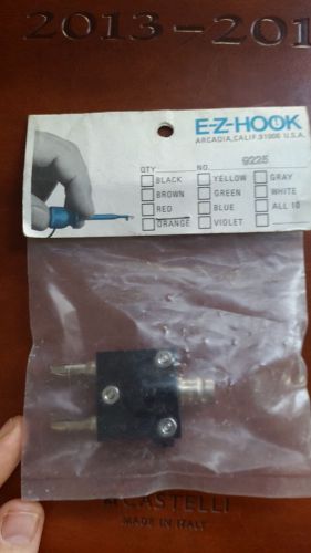 E-Z-HOOK  9225 ADAPTER BNC FMALE TO DUAL B/PLUG