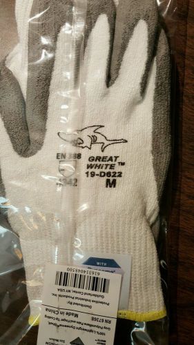 New pip great white 19d622 gloves dyneema cut resistant size m for sale