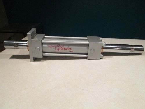 Milwaukee Cylinder, MOD# H31D 2.5&#034; Bore 7.00&#034; Stroke Hydraulic ( NEW)