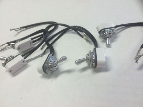 Leviton 3a 250vac surplus toggle switch lot of 5 (u60) for sale