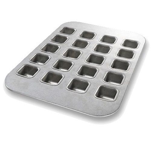 Chicago Metallic 25300 Brownie Bite Pan 20-On (5 rows of 4) 11-1/8&#034; X...