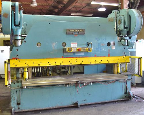 CINCINNATI #9 12&#039; X 225TON PRESS BRAKE