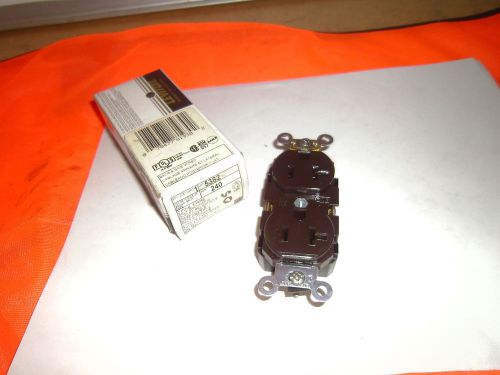 LEVITON 2 POLE 3 WIRE SELF-GROUNDING DUPLEX RECEPTACLE CAT#5362  BROWN 1123