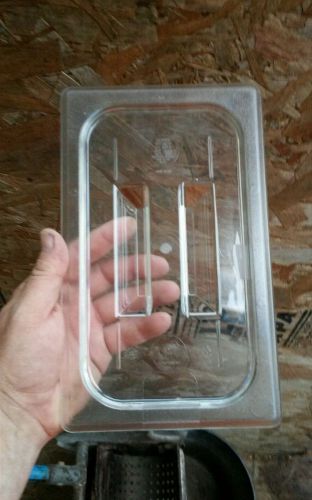 CAMBRO CA40CWCH Food Pan Lid, Fourth Size, Clear, Qty 4 nice used condition