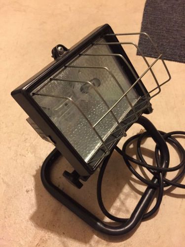 Regent construction outdoor halogen work light  model pq33 for sale