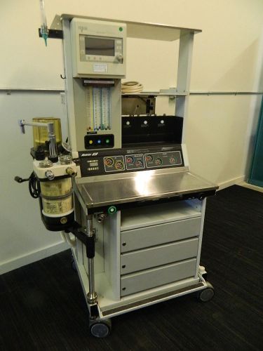 Datex Ohmeda Modulus SE Anesthesia Machine w/ 7900 SmartVent