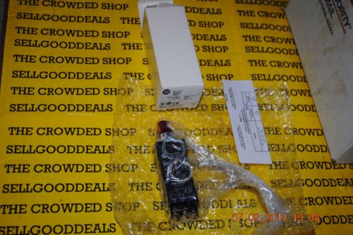 Allen Bradley 800T-PSDT16R Pilot Light 120V 800TPSDT16R