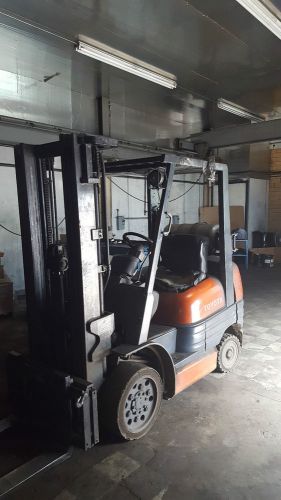 4400 Lb Capacity Toyota Fork Lift Forklift Truck #42-6FGCU25 with side shift