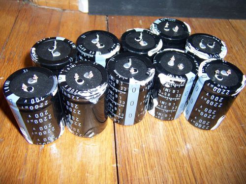 lot of 10 Nichicon radial electrolytic capacitors 2200uf 2200 uf 200V